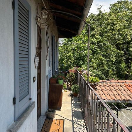 Gabbinoholidayhome Appartamento In Suggestiva Corte Como Kültér fotó