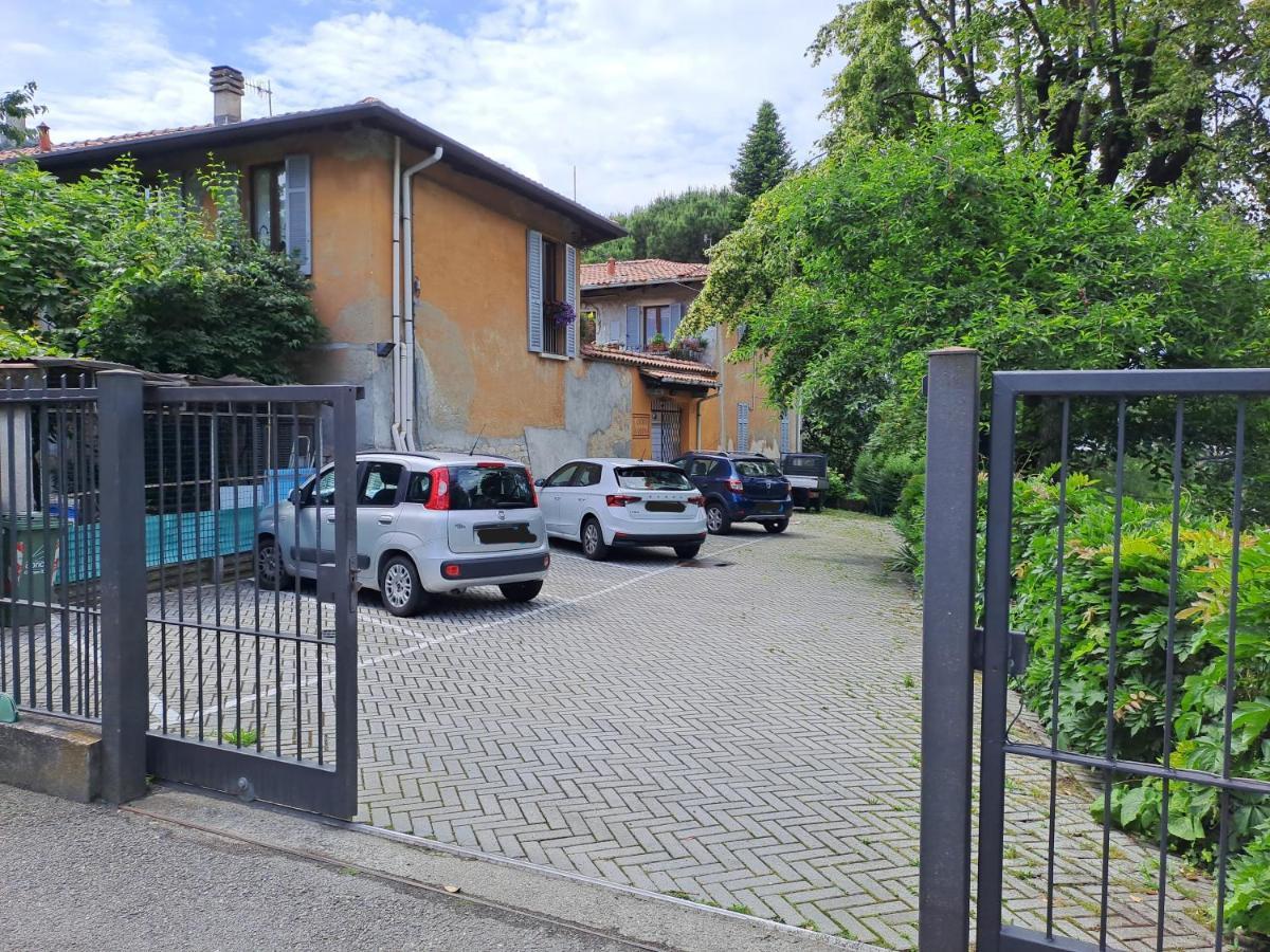 Gabbinoholidayhome Appartamento In Suggestiva Corte Como Kültér fotó